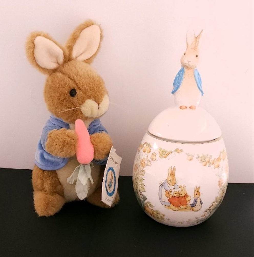 90s Beatrix Potter Peter Rabbit Plush & Jar Set - Picture 3 of 14